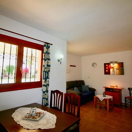 הוילה דניה Oasis Parc 45 מראה חיצוני תמונה