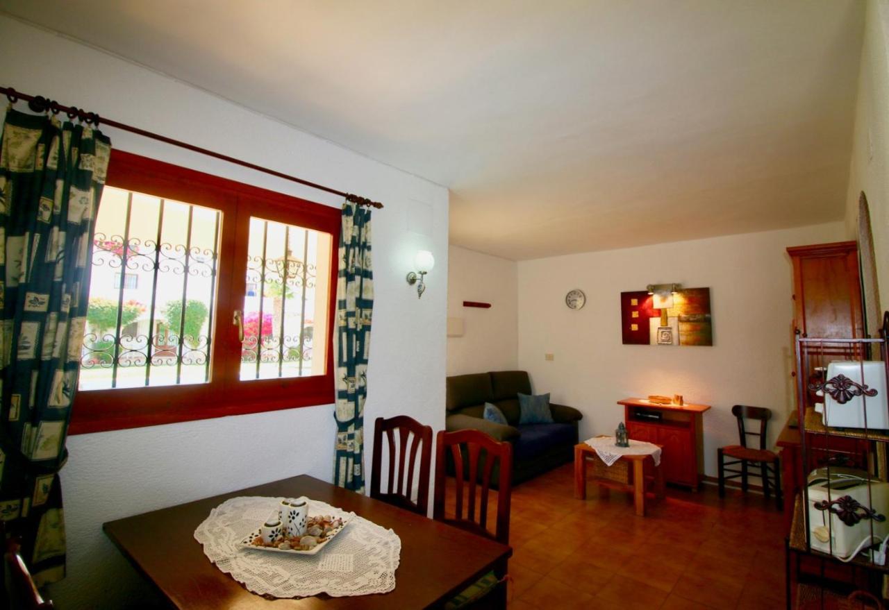 הוילה דניה Oasis Parc 45 מראה חיצוני תמונה